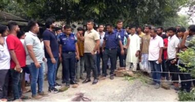 ছাত্রলীগ নেতাকে ছাড়িয়ে নিতে সাবেক ছাত্রদল নেতার গুলি