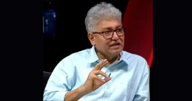 আগামী ডিসেম্বরে দেশে ভয়ানক রাজনৈতিক সংঘাত ঘটবে : মাসুদ কামাল