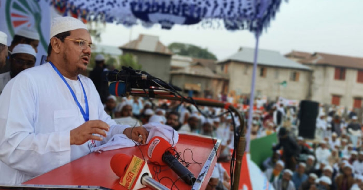 লন্ডনে ‘একান্ত বৈঠকের’ আলোচনা জাতির সামনে পরিষ্কার করতে হবে : চরমোনাই পীর