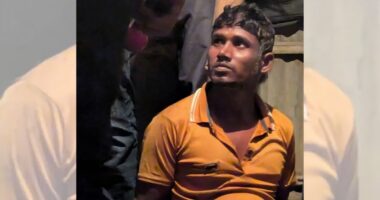 ২ বছরের ছেলেকে হত্যা করে ঘরে পুঁতে রাখলেন বাবা