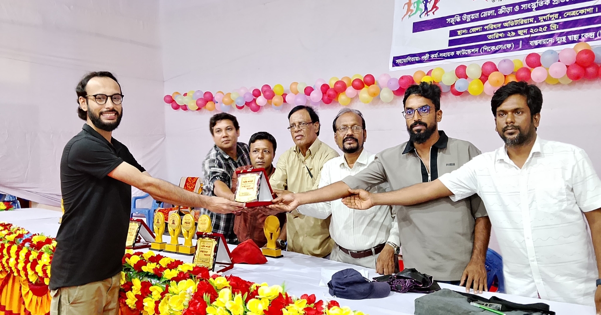 ডিএসকের আয়োজনে সাংবাদিকতায় বিশেষ স্বীকৃতি পেলেন মামুন রণবীর