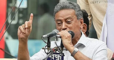'কাদের জন্য নির্বাচন পিছিয়ে দেওয়া হচ্ছে, অন্য কোনো চিন্তা আছে নাকি?'