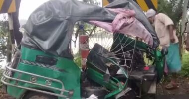 নাটোরে বাস-সিএনজি মুখোমুখি সংঘর্ষ - নিহত ২ আহত ২