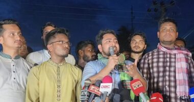 একদলের পরিবর্তে আরেক দলের ফ্যাসিস্ট হয়ে ওঠার জন্য রাজপথে ছাত্র-জনতা রক্ত দেয়নি : নাহিদ ইসলাম
