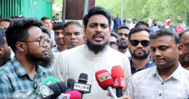 আমরা রাজনীতি করতে চাই দেশের জনমানুষের স্বার্থে : আখতার হোসেন