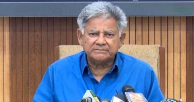 ক্ষমতায় থাকার ইচ্ছা আমার নেই : উপদেষ্টা সাখাওয়াত