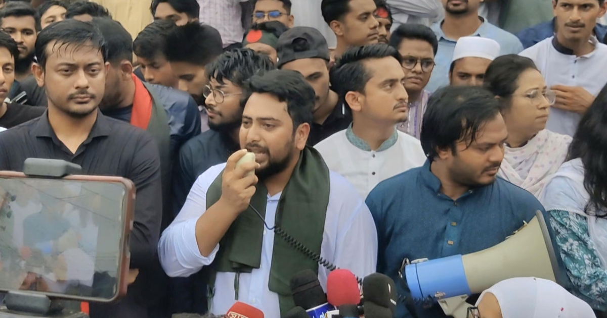 সংস্কার ও জুলাই সনদ ছাড়া আমরা ঘরে ফিরব না : নাহিদ