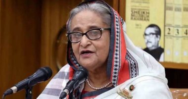 শেখ হাসিনার মুখের উচ্চারিত ‘রাজাকার’ শব্দই হয়ে উঠলো তার পতনের স্লোগান