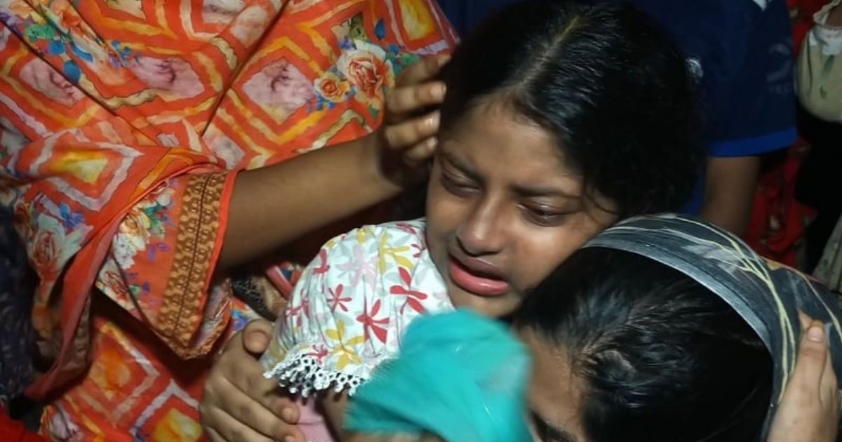 মেয়েকে স্কুল থেকে আনতে গিয়ে লাশ হয়ে ফিরলেন মা