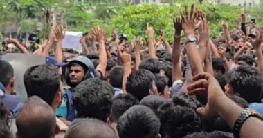 মাইলস্টোনে শিক্ষার্থীদের সঙ্গে পুলিশের ধাওয়া-পাল্টা ধাওয়া, মাথা ফাটলো ৩ শিক্ষার্থীর