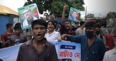 হঠাৎ নিষিদ্ধ আ.লীগ-ছাত্রলীগের ঝটিকা মিছিল, আটক ৩