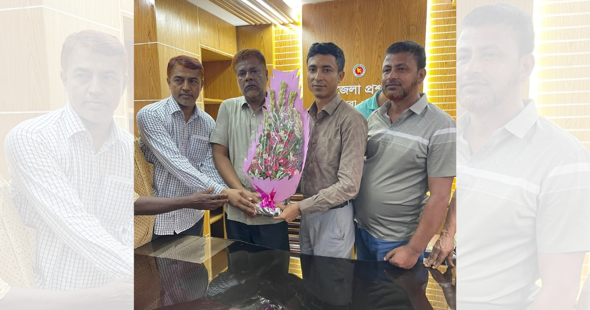 কয়রায় নবাগত ইউএনও এর সাথে কয়রা বাজার কমিটির সৌজন্য সাক্ষাৎ