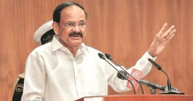 যুক্তরাষ্ট্র ভারতের উন্নতি সহ্য করতে পারছে না—ভেঙ্কাইয়া নাইডু