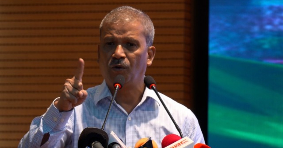 ‘আমরা বৃদ্ধরা ব্যর্থ হয়েছি, তরুণরা বিজয় নিয়ে এসেছে, : আসিফ নজরুল