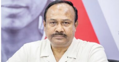 নির্বাচনে অংশ নেওয়ায় দেশবাসীর কাছে ক্ষমা চাইলেন জাতীয় পার্টির মহাসচিব