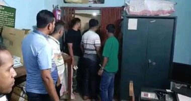 খুলনায় রাতের আঁধারে কৃষি ব্যাংকে দুর্ধর্ষ ডাকাতি