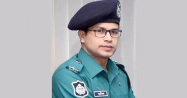কর্মস্থলে অনুপস্থিত, অতিরিক্ত এসপি হাফিজ সাময়িক বরখাস্ত