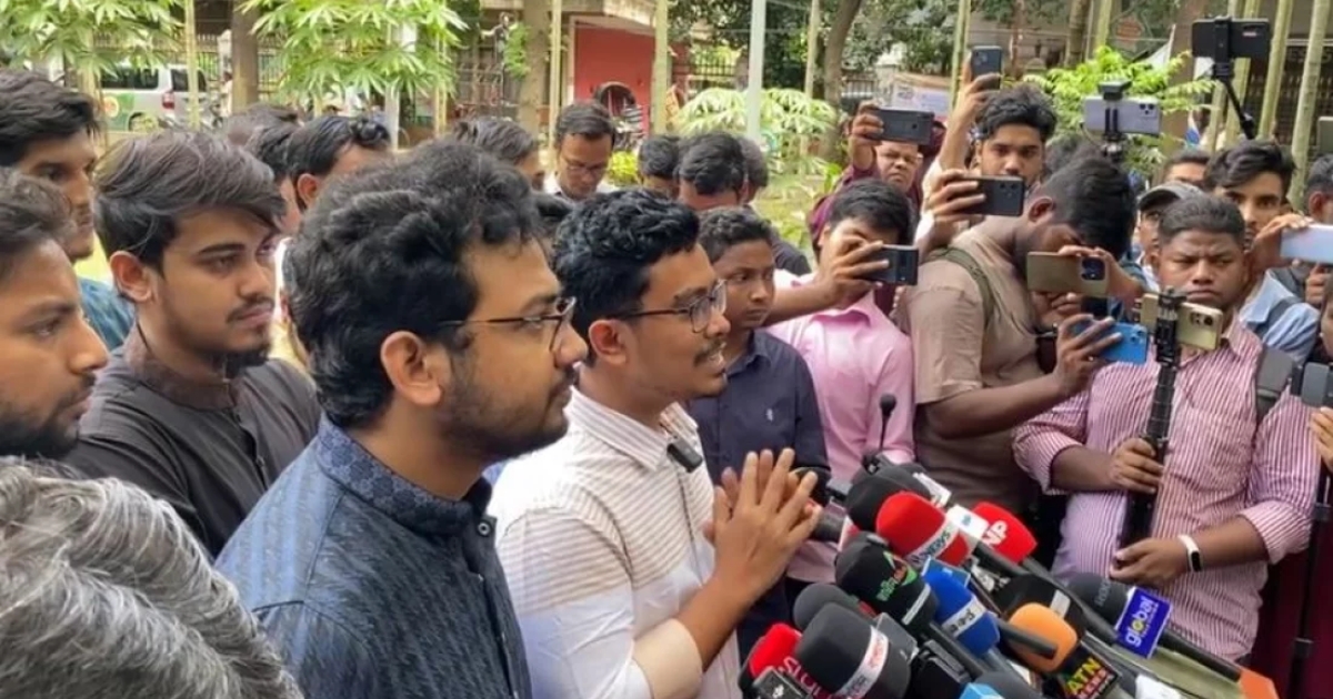 ডাকসু নির্বাচনের আগে সব পরীক্ষা বন্ধ রাখার অনুরোধ সাদিক কায়েমের