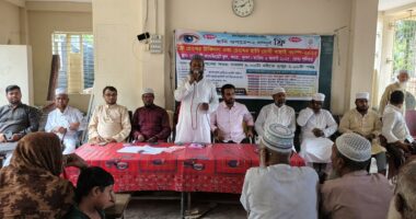 কয়রায় ফ্রি চোখের চিকিৎসা ও বাছাই ক্যাম্প অনুষ্ঠিত