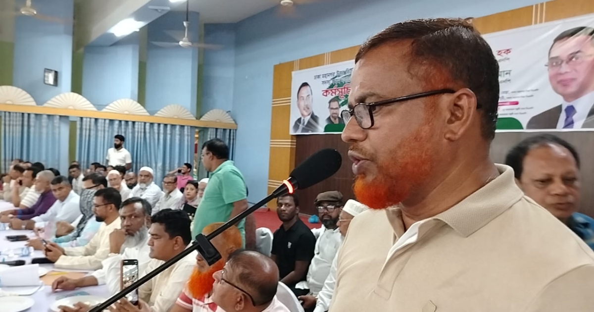 হাসিনা এই নিয়ে তিনবার পালিয়েছেন, এটাই তার জীবনের শেষ পালানো : মোস্তফা জামান