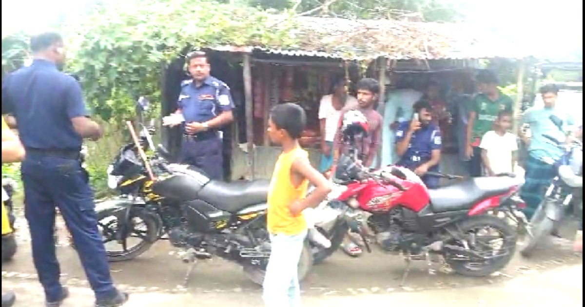 নেত্রকোনায় খুনের মীমাংসার টাকা না দেওয়া সংঘর্ষ, নারী সহ আহত অর্ধশত