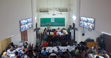 ভিপিতে জিতু-আদিবের হাড্ডাহাড্ডি লড়াই, জিএসে এগিয়ে শিবিরের মাজহার