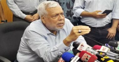 আ.লীগ নিষিদ্ধ হলেও তাদের ভোটের অধিকার নিষিদ্ধ না,ভোটাররা যেকোনো দলে ভোট দিতে পারেন : ফাওজুল কবির