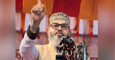 নির্বাচন বর্জন না করে নিজেদের খারাপ আচরণগুলো বর্জন করুন : মাসুদ সাঈদী