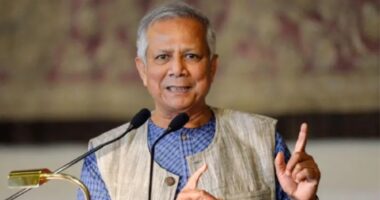 আমরা জাতি হিসেবে ব্যর্থ হতে চাই না, এমন রাষ্ট্র গড়ব, যা দেখে বিশ্ব অনুসরণ করবে : ড. ইউনূস