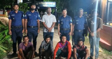 তাহিরপুরে ৪ জনকে দুই মাস করে কারাদণ্ড