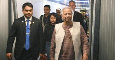 নিউইয়র্কে পৌঁছেছেন প্রধান উপদেষ্টা ড. মুহাম্মদ ইউনূস