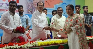 লালমনিরহাটে বিএনপিতে নতুন ঢেউ, ছাত্রদলে চার শতাধিক বৈষম্যবিরোধী আন্দোলনকারীর যোগদান