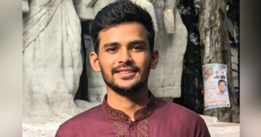 একজনকে পুনর্বাসন না করায় সহস্র গালি দিয়েছেন : উপদেষ্টা আসিফ