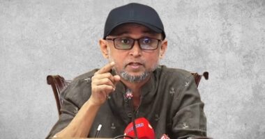 ভবিষ্যতে সরকারপ্রধানের মানসিক স্বাস্থ্য পরীক্ষা বাধ্যতামূলক হওয়া উচিত : ফারুকী