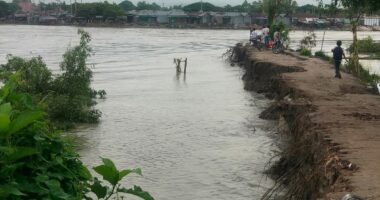 জিওব্যাগের অভাবে রক্ষা পাচ্ছে না শম্ভুহালদারকান্দি ও দিঘীরপাড় কান্দাবাড়ী