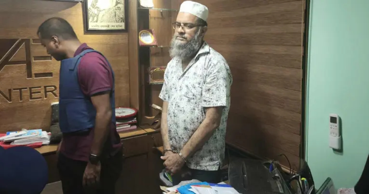 জুলাই আন্দোলনে গুলি চালানো সাবেক আওয়ামী লীগ নেতা টিপু অস্ত্রসহ আটক