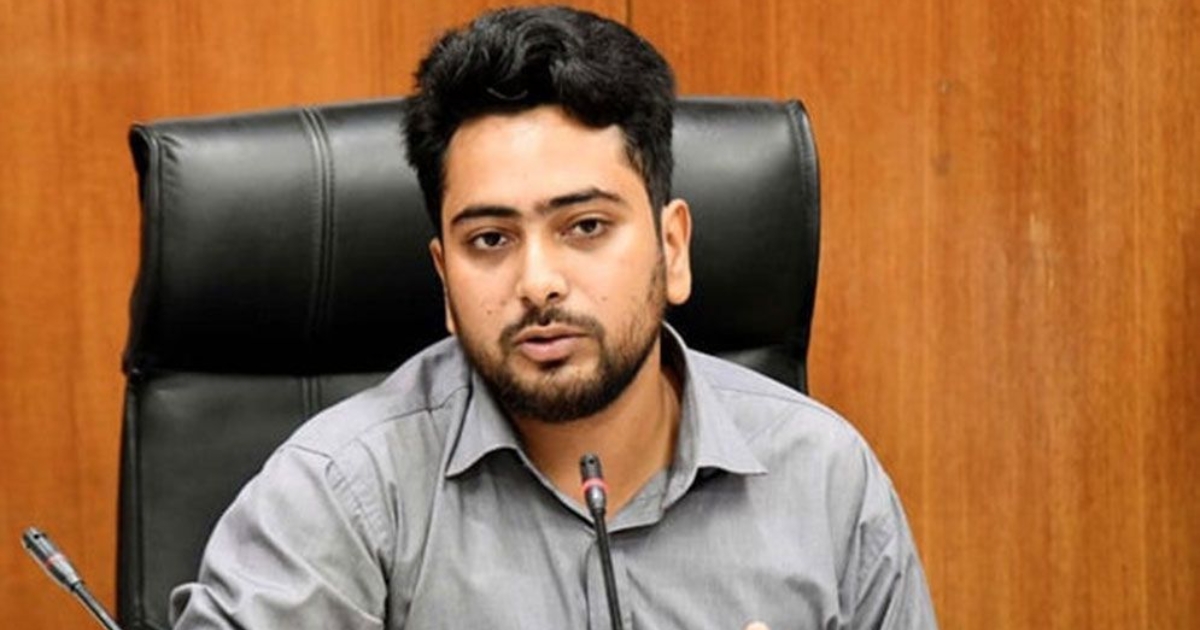 অনেক উপদেষ্টা সেফ এক্সিটের কথা ভাবছেন : নাহিদ ইসলাম