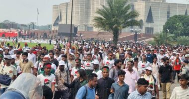 ‘জুলাই যোদ্ধাদের’ দাবি মেনে জুলাই সনদে জরুরি সংশোধন আনল ঐকমত্য কমিশন