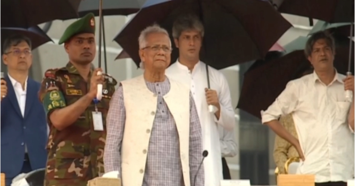 জুলাই জাতীয় সনদ স্বাক্ষর অনুষ্ঠানে যোগ দিলেন প্রধান উপদেষ্টা