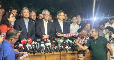'চিহ্নিত ফ্যাসিস্টদের সরিয়ে দিতে হবে ও প্রধান উপদেষ্টাকে সম্পূর্ণ নিরপেক্ষ থাকার আহবান বিএনপির