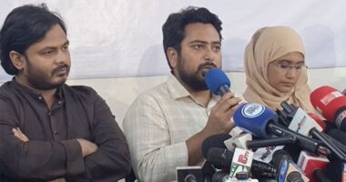 'বিএনপি সংস্কার বাধাগ্রস্ত করছে, জামায়াত নির্বাচন পেছানোর চেষ্টা করছে' : নাহিদ ইসলাম