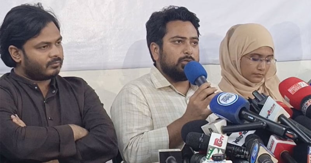 'বিএনপি সংস্কার বাধাগ্রস্ত করছে, জামায়াত নির্বাচন পেছানোর চেষ্টা করছে' : নাহিদ ইসলাম
