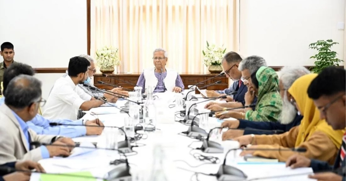 জুলাই সনদ ও গণভোট ইস্যুতে বৈঠকে বসেছে উপদেষ্টা পরিষদ