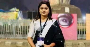 মাঝরাতে নিষিদ্ধ ছাত্রলীগের কেন্দ্রীয় নেত্রীকে গ্রেফতার
