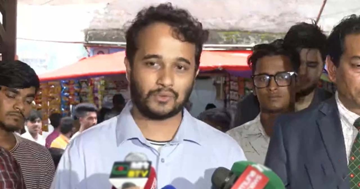 ‘অন্তরে ঘৃণা নিয়ে যে নামটির জন্ম হয়েছে, সেটি হলো হাসিনা, ফাঁসিতে না ঝোলানো পর্যন্ত তার নাম মাথায় ঘুরবে : মীর স্নিগ্ধ