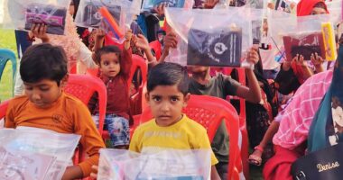 রাবিতে সুবিধাবঞ্চিত শিশুদের মাঝে নবজাগরণ ফাউন্ডেশনের শিক্ষা সামগ্রী বিতরণ