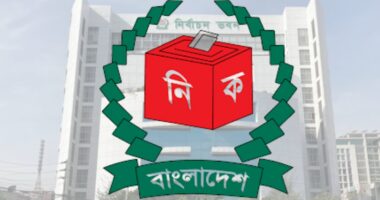 যুগান্তকারী পদক্ষেপ! নির্বাচনী প্রচারণায় পোস্টার নিষিদ্ধ করলো ইসি
