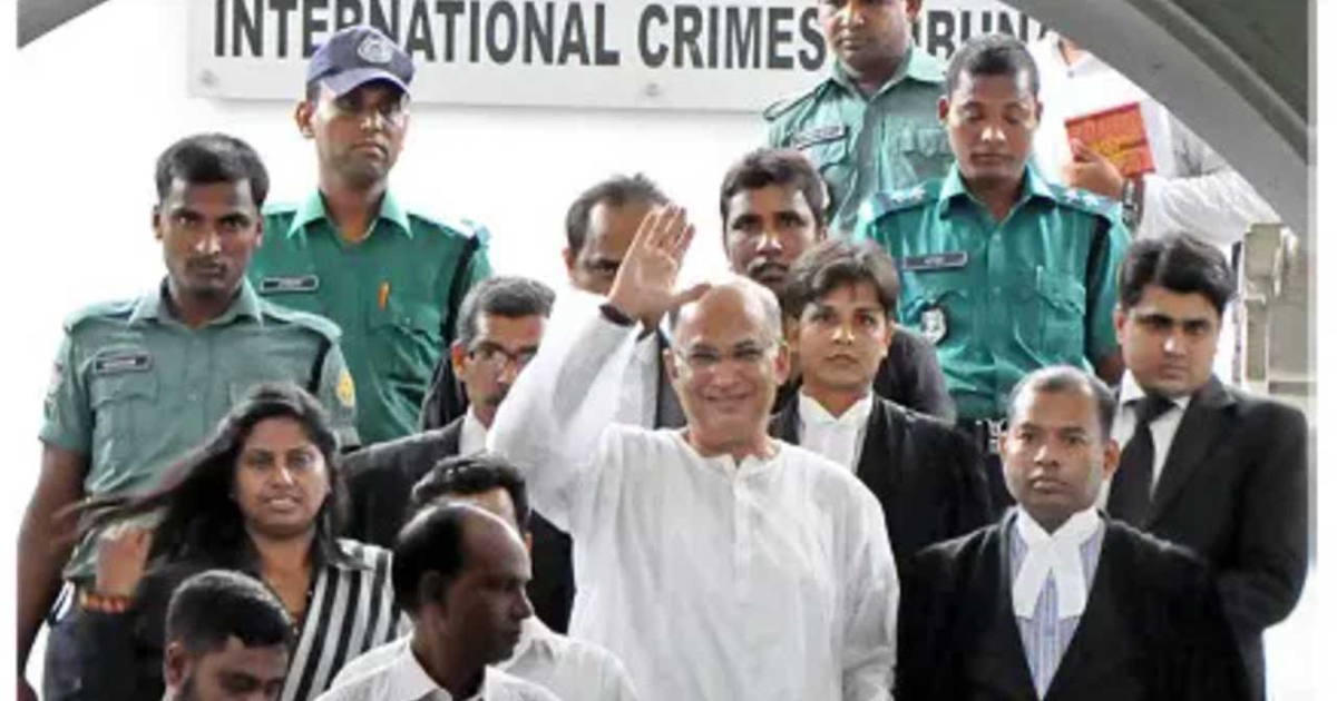 ‘জজ সাহেব! ট্রাইব্যুনাল যেন চালু থাকে, হাসিনার বিচারও একদিন হবে’: সা. কা. চৌধুরী