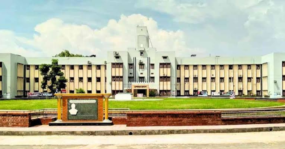 রাবিতে তিন শিক্ষক বরখাস্ত, দুই শিক্ষার্থীর ছাত্রত্ব বাতিল