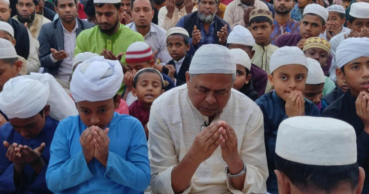 খালেদা জিয়ার রোগমুক্তি ও আরোগ্য কামনায় দোয়া ও মিলাদ মাহফিল অনুষ্ঠিত